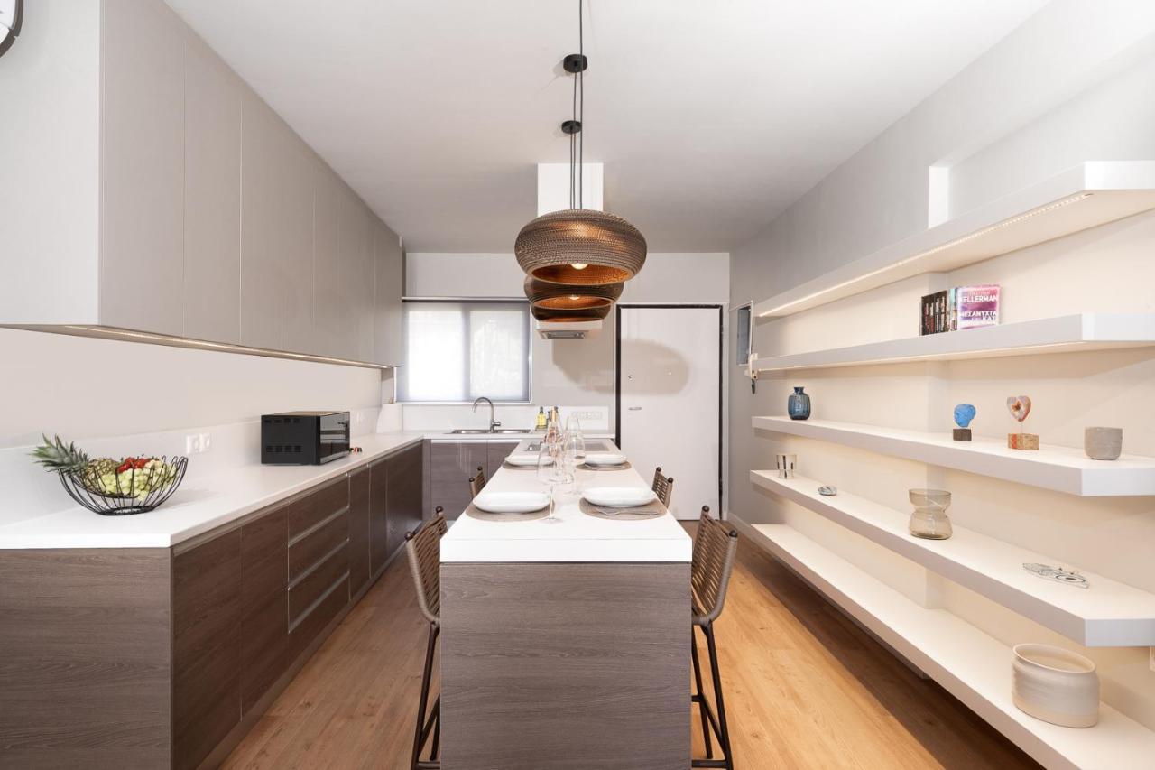 Blue Avra Apartment By A&D Properties Pórto Ráfti Esterno foto